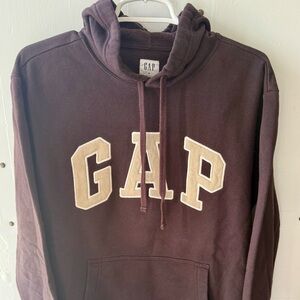NWOT Gap embroidered brown hoodie